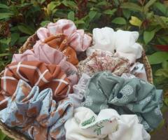 Printed and plain colour scrunchies